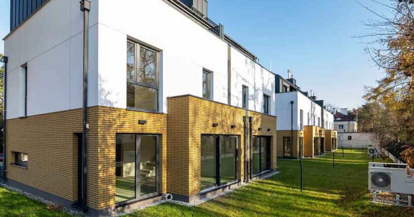 Nowe osiedle pod Warszawą – dlaczego to dobry kierunek dla rodzin i inwestorów